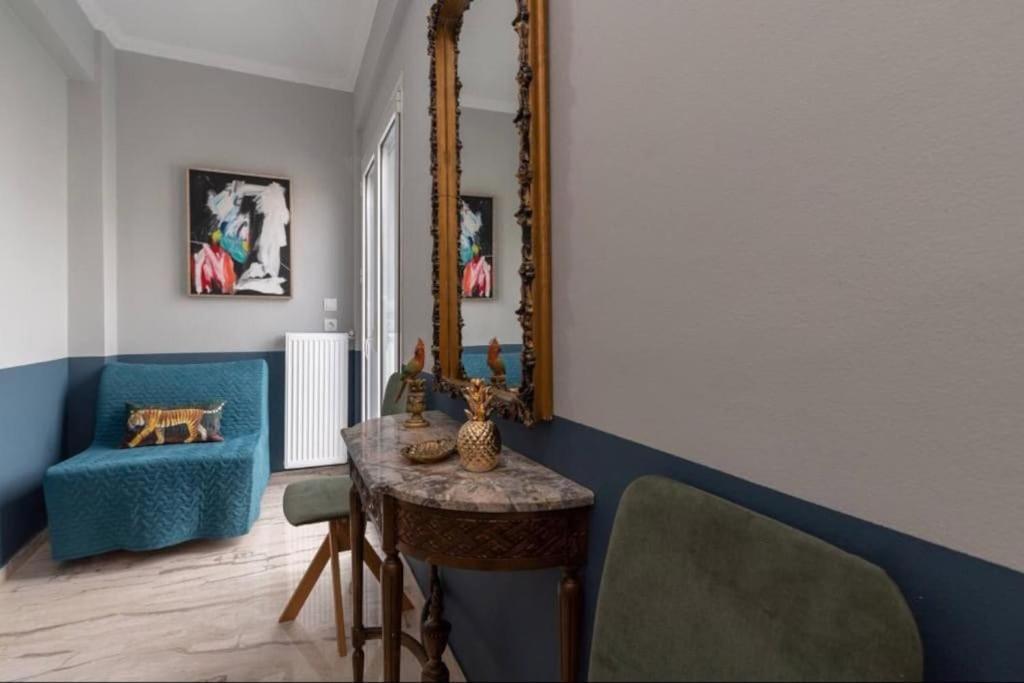 Artistic Apt In Vibrant Gazi With Large Terrace By Ghh Atina Dış mekan fotoğraf